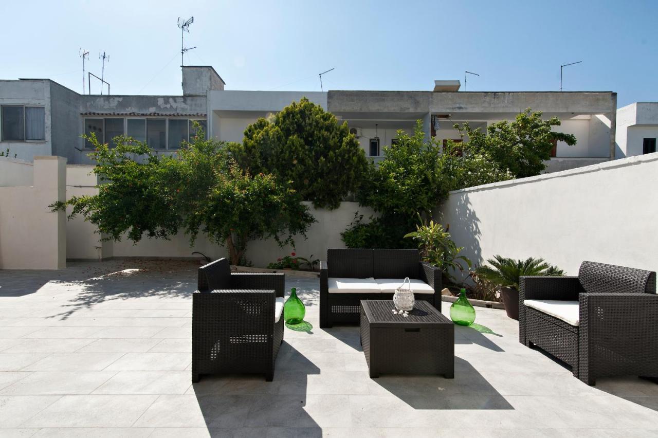 Brodolini Apartments Torre Dell'Orso Buitenkant foto